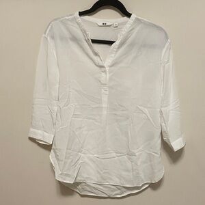 Uniqlo Elegant Cream Blouse